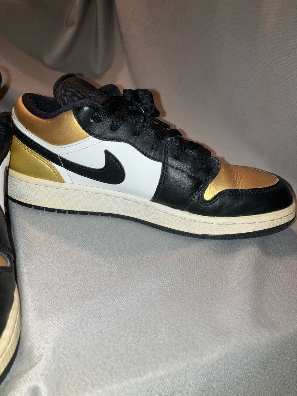 RARE Nike Jordan 1 Low “Gold Toes”
